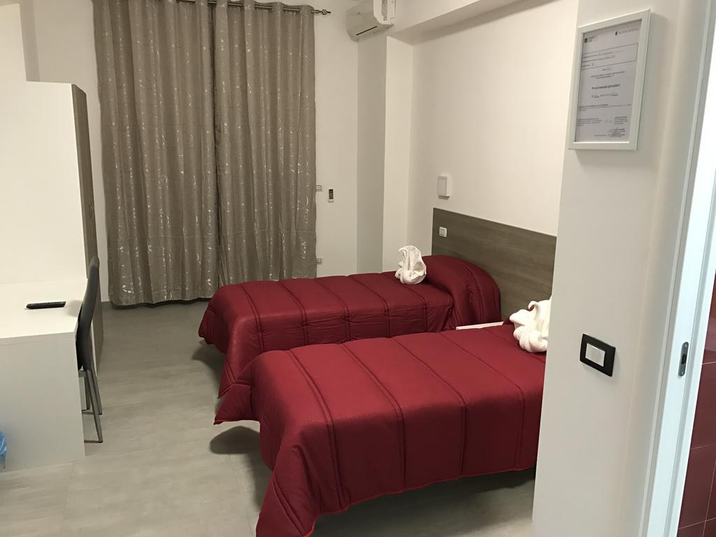 Pensión Tiburtina Royal *